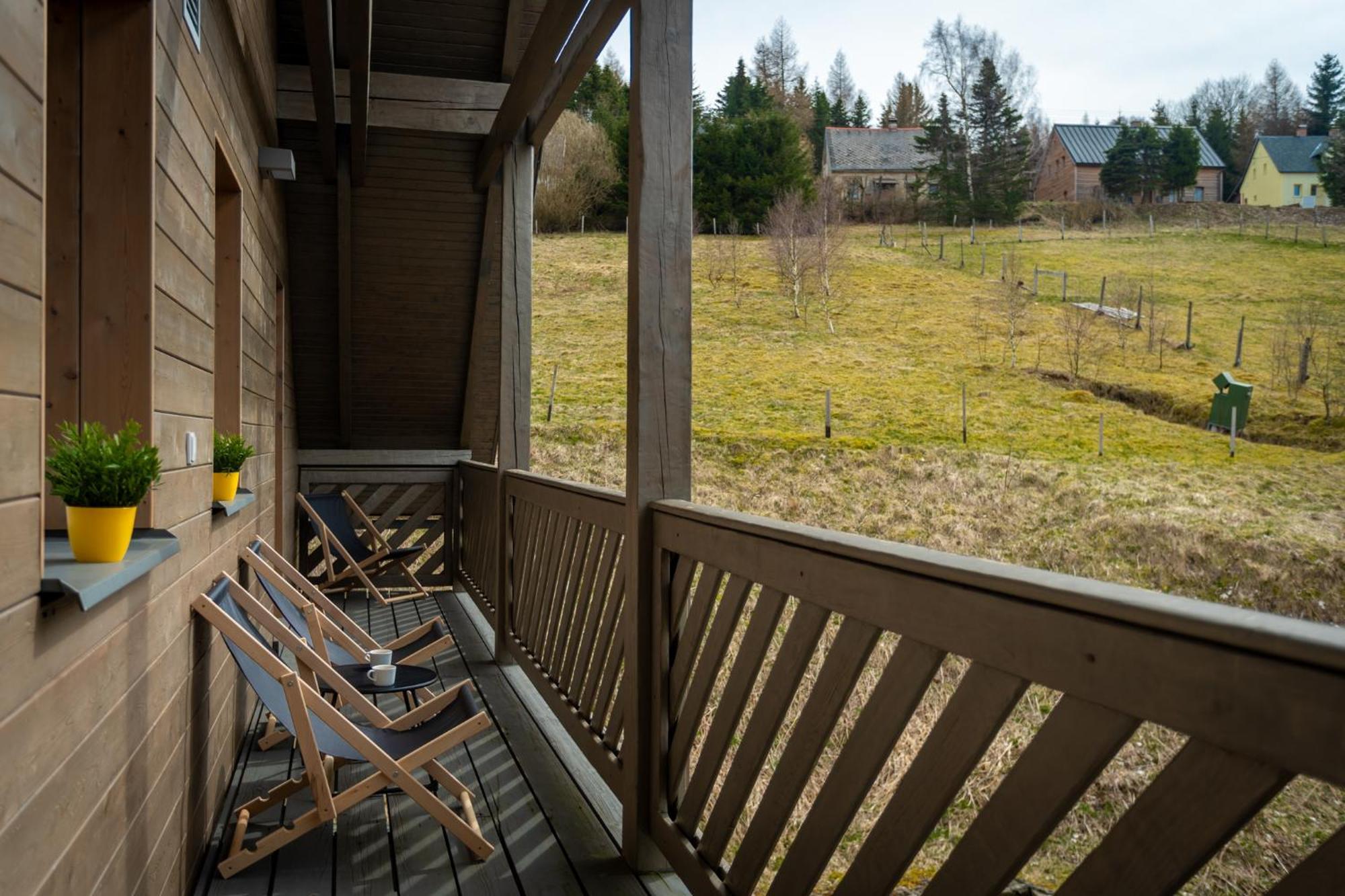 Krusnohorske Strane Appartement Loučná pod Klínovcem Buitenkant foto